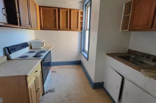 3258 N Front St, Philadelphia, PA 19140 - Photo 10