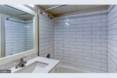 1815 John F Kennedy Boulevard #808, Philadelphia, PA 19103 - Photo 6