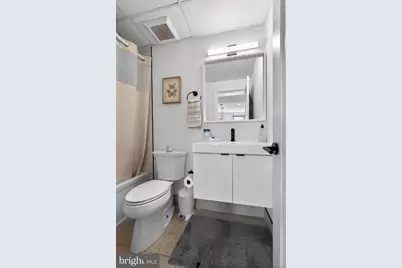 1801 Fairmount Avenue #303, Philadelphia, PA 19130 - Photo 18