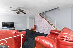 6617 Harley St, Philadelphia, PA 19142 - Photo 4