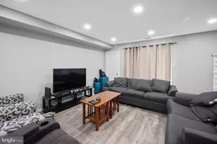 2537 Shelmire Ave, Philadelphia, PA 19152 - Photo 34