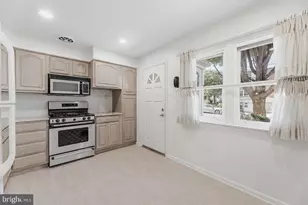 615 Artwood Dr, Philadelphia, PA 19115 - Photo 6