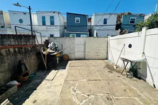 422 Wolf St, Philadelphia, PA 19148 - Photo 10