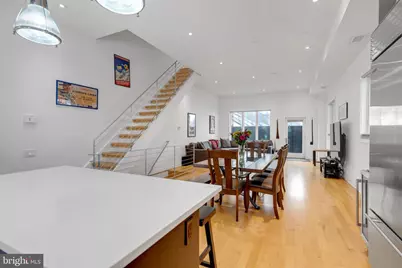 800 S 19th Street, Philadelphia, PA 19146 - Photo 4