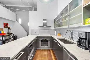 105 S 12th St, Philadelphia, PA 19107 - Photo 4