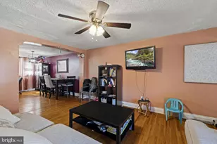 3902 Elsinore St, Philadelphia, PA 19124 - Photo 4