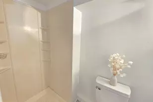 7638 Sherwood Rd, Philadelphia, PA 19151 - Photo 18