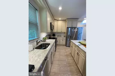 8129 Pine Road, Philadelphia, PA 19111 - Photo 12