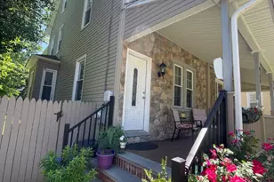 8129 Pine Rd, Philadelphia, PA 19111 - Photo 2