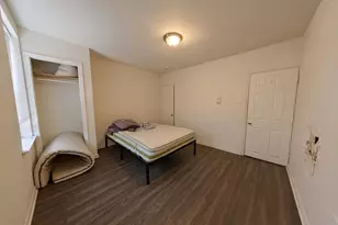 1921 N Darien St, Philadelphia, PA 19122 - Photo 12