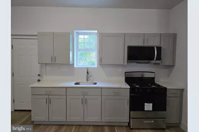2161 W Grange Avenue, Philadelphia, PA 19138 - Photo 6
