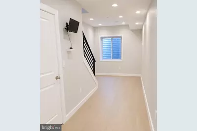 1906 E Harold Street, Philadelphia, PA 19125 - Photo 10