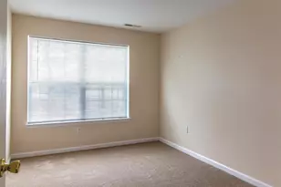 9228 Blue Grass Rd, Philadelphia, PA 19114 - Photo 4