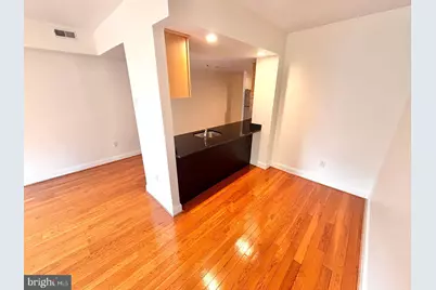 221 Race Street #5, Philadelphia, PA 19106 - Photo 4