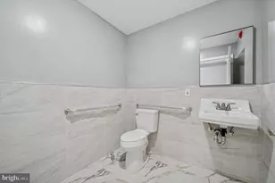 2405 Ridge Ave, Philadelphia, PA 19121 - Photo 10