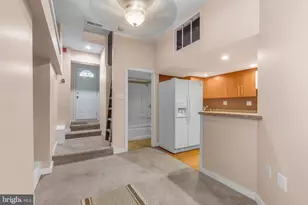 678 N 15th St, Philadelphia, PA 19130 - Photo 8