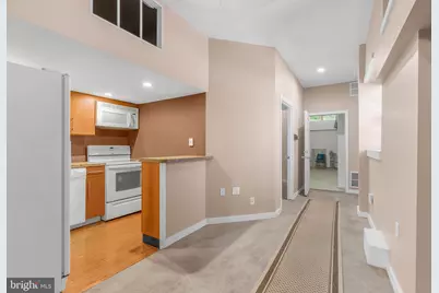 678 N 15th Street, Philadelphia, PA 19130 - Photo 10