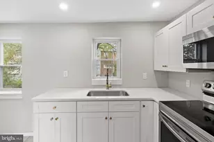 6825 Lindbergh Blvd., Philadelphia, PA 19142 - Photo 8