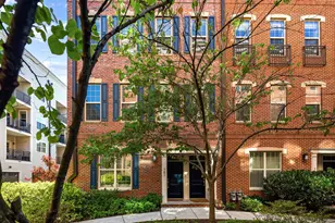 101 Brinley Ct, Philadelphia, PA 19146 - Photo 1