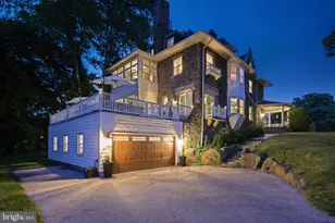 329 Pelham Rd, Philadelphia, PA 19119 - Photo 2