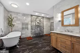 329 Pelham Rd, Philadelphia, PA 19119 - Photo 20