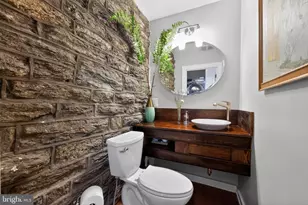 329 Pelham Rd, Philadelphia, PA 19119 - Photo 28