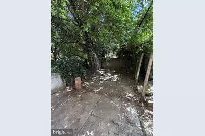 1734 W Atlantic Street, Philadelphia, PA 19140 - Photo 12