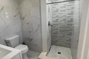 3300 Kayford Cir, Philadelphia, PA 19114 - Photo 18