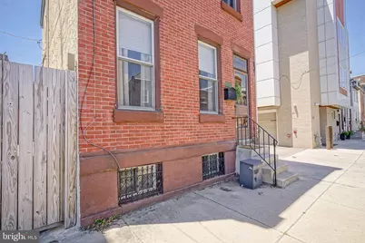 1206 E Susquehanna Avenue, Philadelphia, PA 19125 - Photo 1