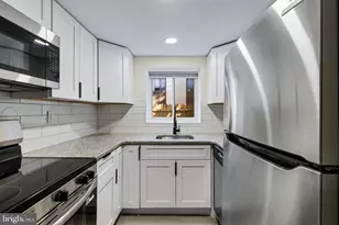 8030 Ditman St, Philadelphia, PA 19136 - Photo 2