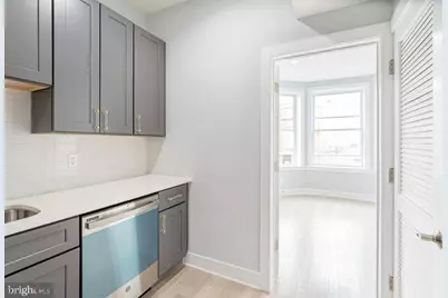 2808 W Oxford Street #UNIT 2, Philadelphia, PA 19121 - Photo 4