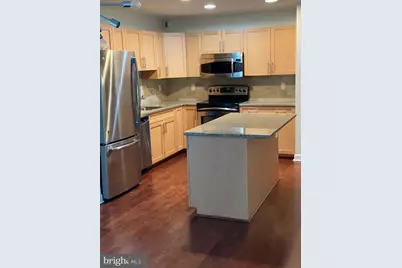 901 N Penn Street #F207, Philadelphia, PA 19123 - Photo 2