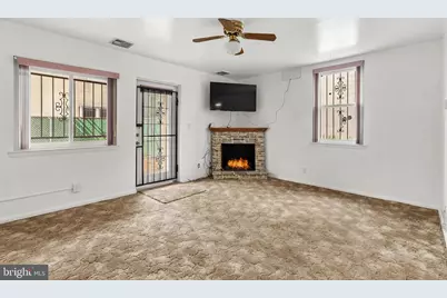 620 S 11th Street #A, Philadelphia, PA 19147 - Photo 4