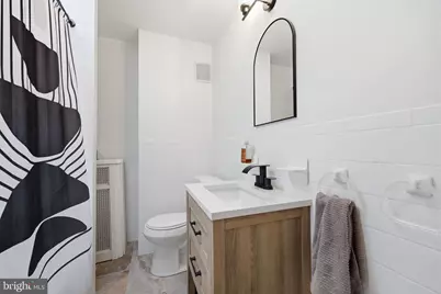 2836 S Sydenham Street, Philadelphia, PA 19145 - Photo 14
