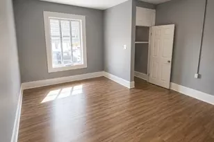 4684 Hawthorne St, Philadelphia, PA 19124 - Photo 4