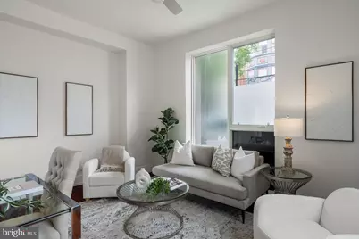 701 S 6th Street, Philadelphia, PA 19147 - Photo 2