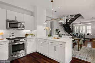 701 S 6th St, Philadelphia, PA 19147 - Photo 22