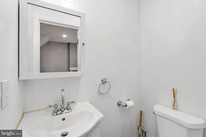 2504 Manton Street, Philadelphia, PA 19146 - Photo 8