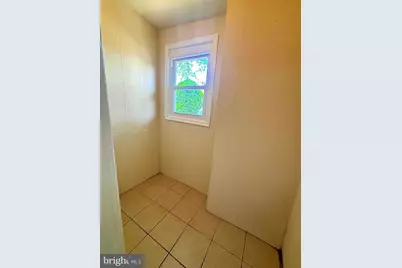 923 Edgemore Road, Philadelphia, PA 19151 - Photo 6