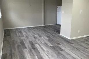 9813 Wistaria St, Philadelphia, PA 19115 - Photo 6