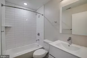2019 N College Ave, Philadelphia, PA 19121 - Photo 6