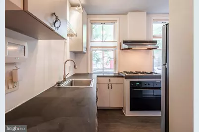 2228 Pine Street, Philadelphia, PA 19103 - Photo 2