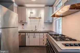 2228 Pine St, Philadelphia, PA 19103 - Photo 4