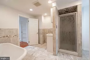 2228 Pine St, Philadelphia, PA 19103 - Photo 28