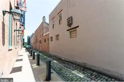 141 N 2nd Street #1B, Philadelphia, PA 19106 - Photo 2