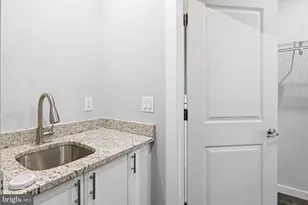 1905 E Harold St, Philadelphia, PA 19125 - Photo 16