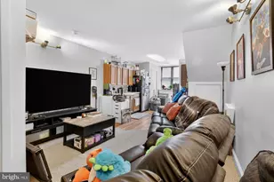 1418 S 8th St, Philadelphia, PA 19147 - Photo 6
