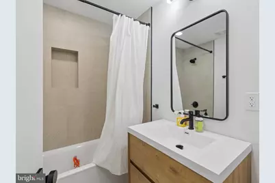2231 Pemberton Street, Philadelphia, PA 19146 - Photo 16