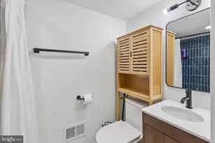 2231 Pemberton St, Philadelphia, PA 19146 - Photo 30