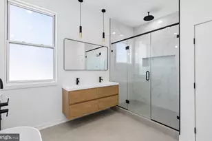 2231 Pemberton St, Philadelphia, PA 19146 - Photo 24